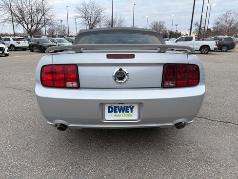 Used 2006 Ford Mustang GT Premium image 4