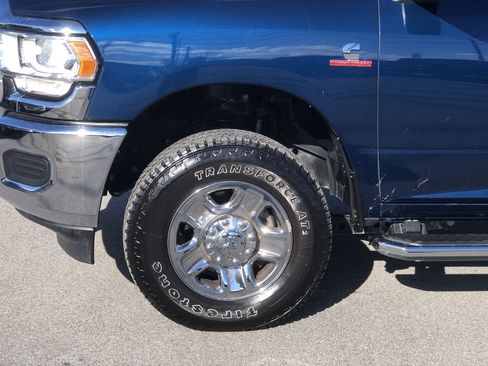 Used 2024 RAM 3500 Tradesman w/ Chrome Appearance Group image 2