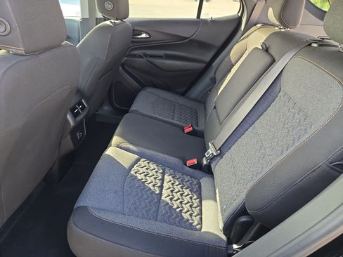 Used 2022 Chevrolet Equinox LT FWD image 27