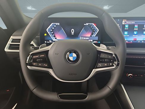 Used 2025 BMW 230i Coupe w/ Convenience Package image 9