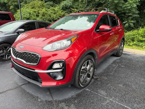 Used 2021 Kia Sportage EX FWD image 2