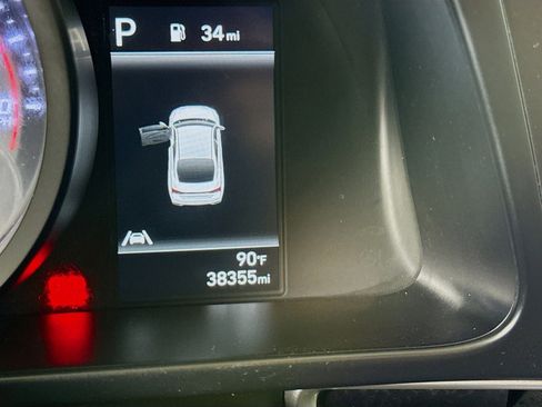 Used 2021 Hyundai Elantra SEL image 16