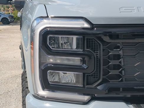 New 2026 Ford F250 Lariat w/ Tremor Off-Road Package AWD/4WD image 11