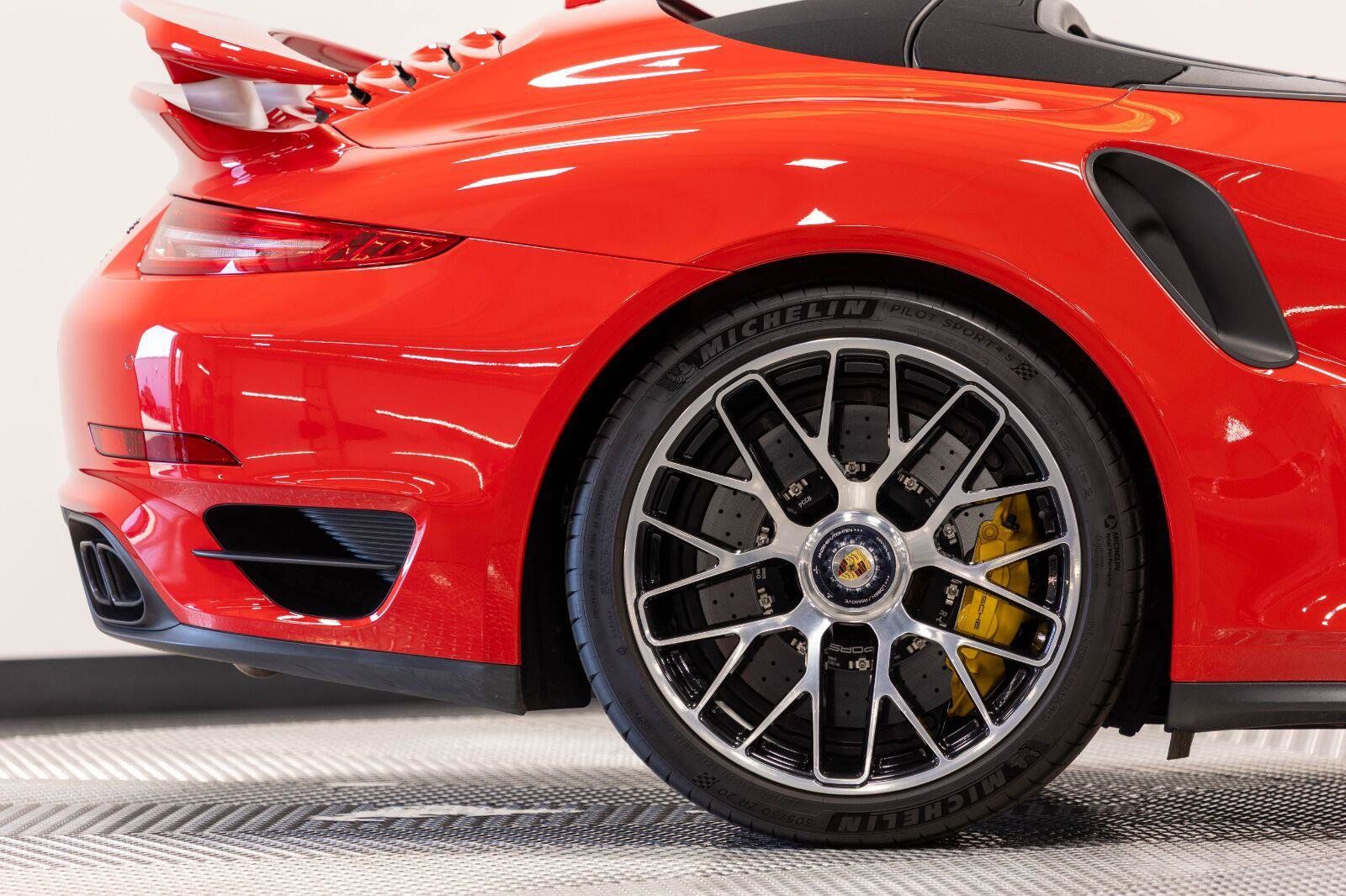 Used 2015 Porsche 911 Turbo S AWD/4WD image 22