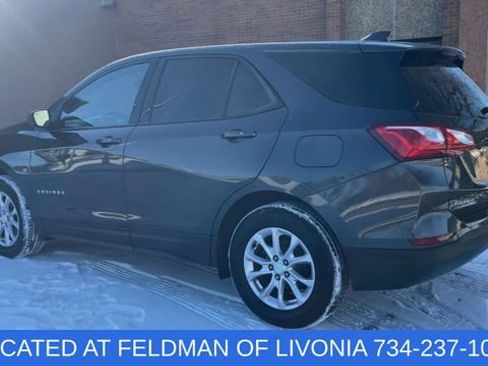 Used 2019 Chevrolet Equinox LS w/ LS Convenience Package image 6