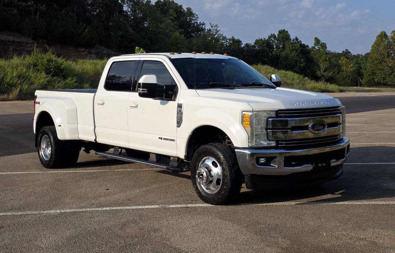 Used 2017 Ford F350 Lariat AWD/4WD image 29