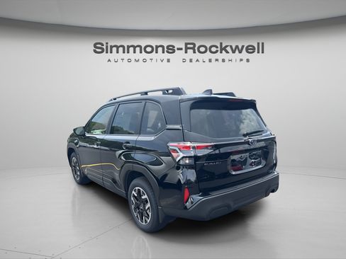 New 2025 Subaru Forester Premium AWD/4WD image 3