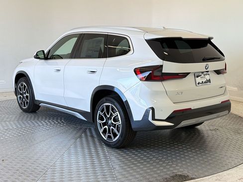 New 2026 BMW X1 xDrive28i w/ Technology Package AWD/4WD image 3