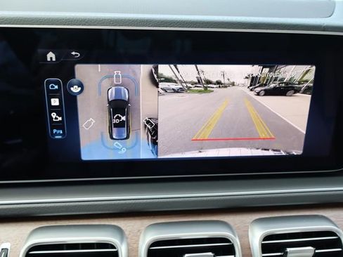 New 2025 Mercedes-Benz GLS 450 4MATIC image 12