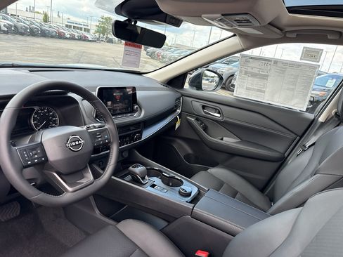 New 2026 Nissan Rogue Dark Armor AWD/4WD image 25