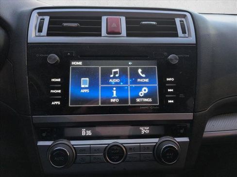 Used 2016 Subaru Legacy 2.5i Premium image 11