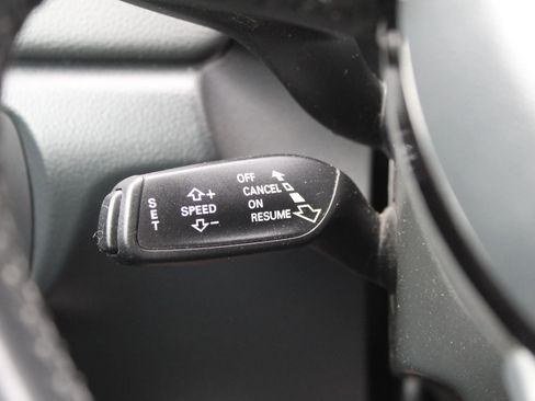 Used 2018 Audi Q3 2.0T Premium image 27