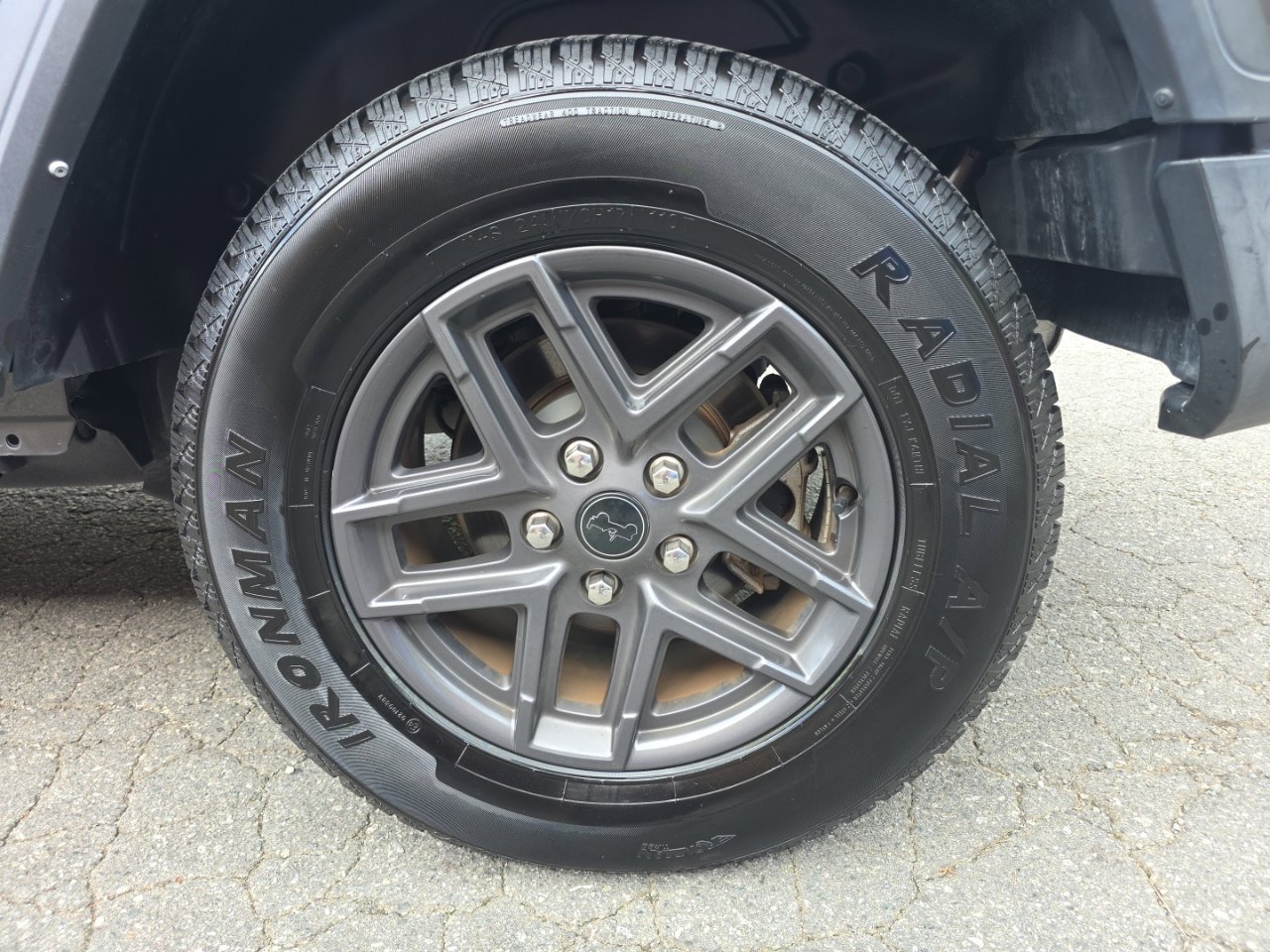 Used 2024 Jeep Wrangler Unlimited Sport AWD/4WD image 19