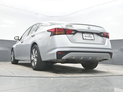 Used 2021 Nissan Altima 2.5 S FWD image 28