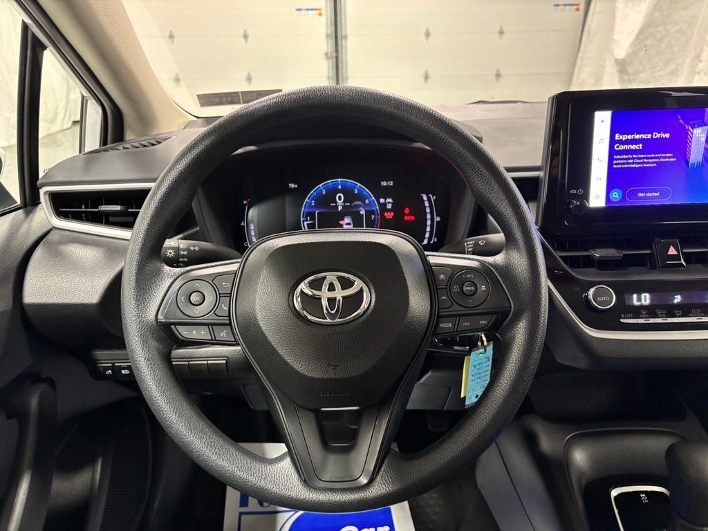 Used 2026 Toyota Corolla LE FWD image 17