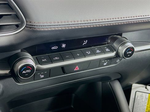 New 2026 MAZDA MAZDA3 2.5 S Sedan w/ Preferred Pkg FWD image 10