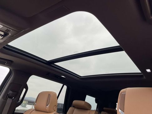 New 2026 Cadillac Escalade Luxury w/ Touring Package image 26