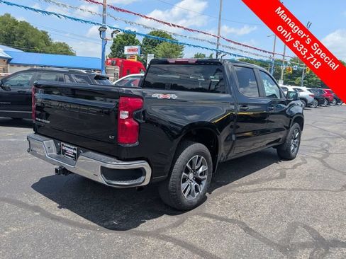 Used 2024 Chevrolet Silverado 1500 LT AWD/4WD image 7