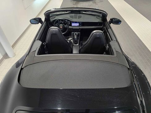 Used 2020 Porsche 911 Carrera image 30