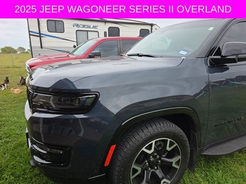 Used 2025 Jeep Wagoneer Series II image 5