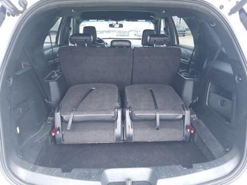 Used 2019 Ford Explorer XLT w/ Equipment Group 201A FWD image 13