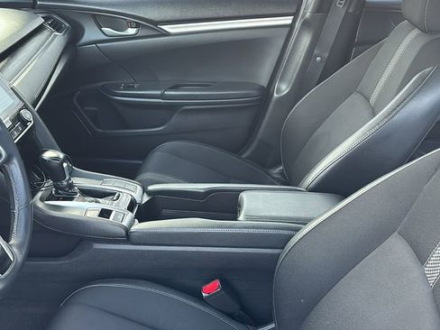 Used 2019 Honda Civic Sport image 24