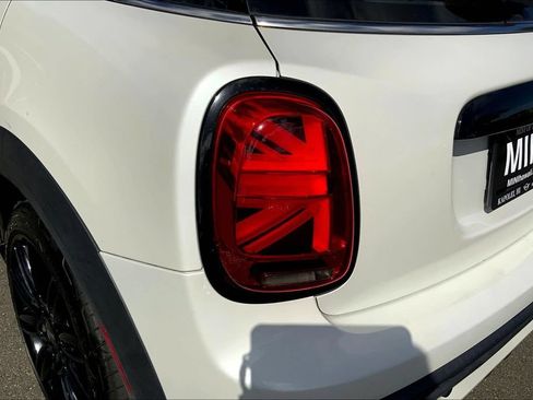 Certified 2023 MINI Cooper S FWD image 29
