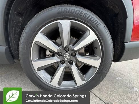 Used 2023 Honda Pilot Elite image 36