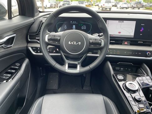 Used 2025 Kia Sportage X-Line AWD/4WD image 13