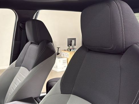 Used 2025 Toyota Tacoma TRD Sport image 13