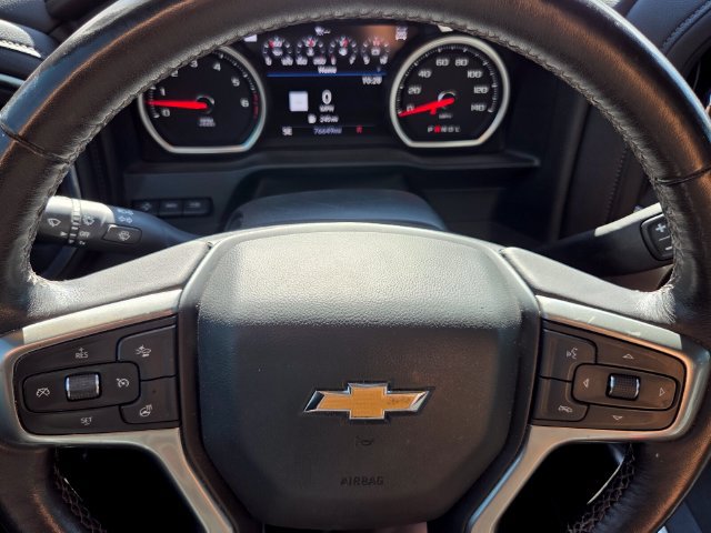 Used 2022 Chevrolet Silverado 1500 LTZ w/ LTZ Premium Package AWD/4WD image 21