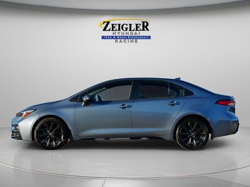 Used 2024 Toyota Corolla SE FWD image 4
