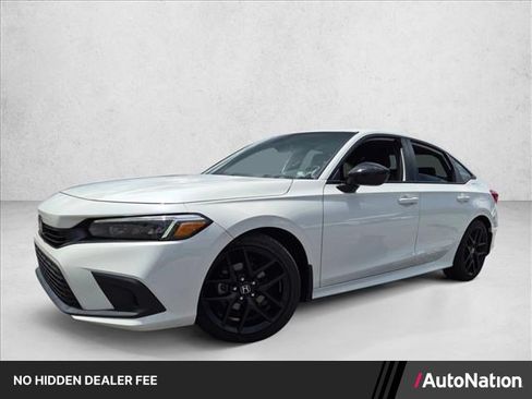 Used 2024 Honda Civic Sport image 1