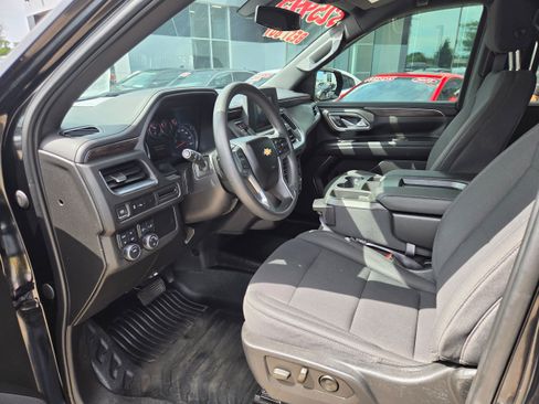 Used 2023 Chevrolet Tahoe 4WD image 11
