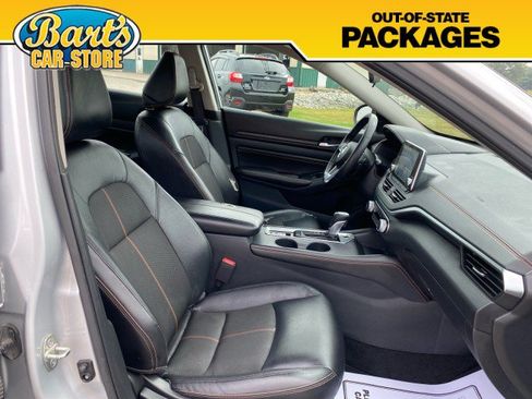 Used 2019 Nissan Altima 2.5 SR w/ SR Premium Package AWD/4WD image 14