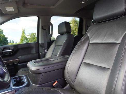 Used 2020 Chevrolet Silverado 1500 LT Trail Boss image 26