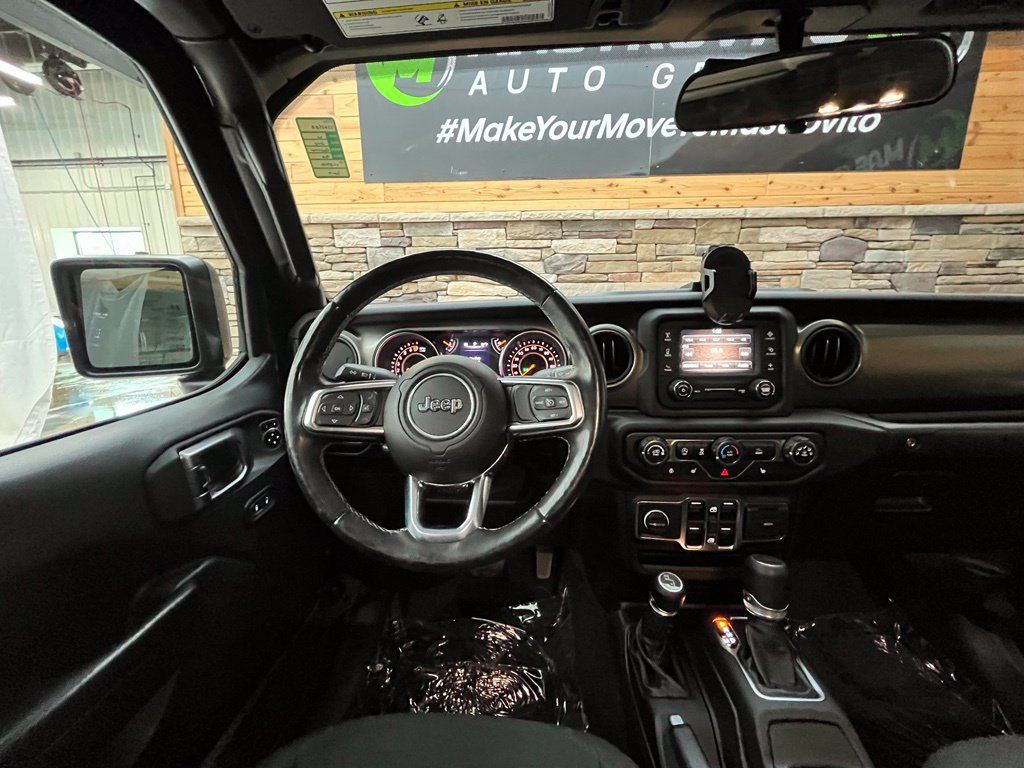 Used 2020 Jeep Gladiator Sport w/ Quick Order Package 24S AWD/4WD image 33