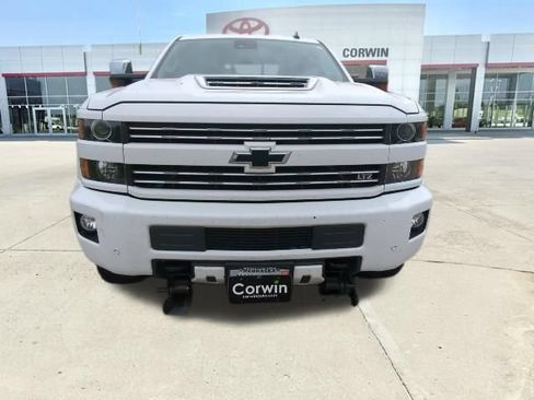 Used 2019 Chevrolet Silverado 2500 LTZ w/ Duramax Plus Package AWD/4WD image 8