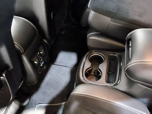 Used 2022 Dodge Durango SRT w/ SRT Interior Appearance Group AWD/4WD image 24