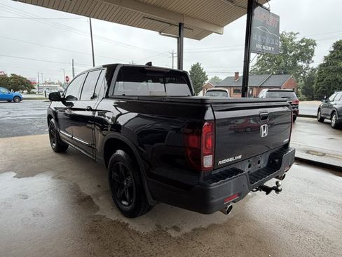 Used 2021 Honda Ridgeline Black Edition image 6