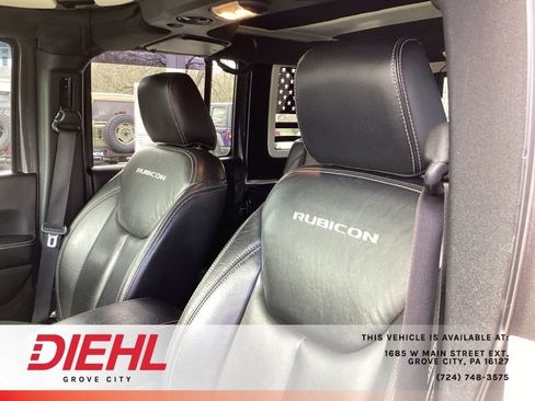 Used 2016 Jeep Wrangler Unlimited Rubicon image 16