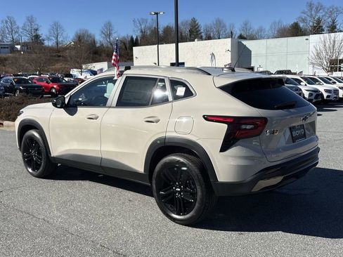 New 2026 Chevrolet Trax ACTIV w/ Driver Confidence Package image 6