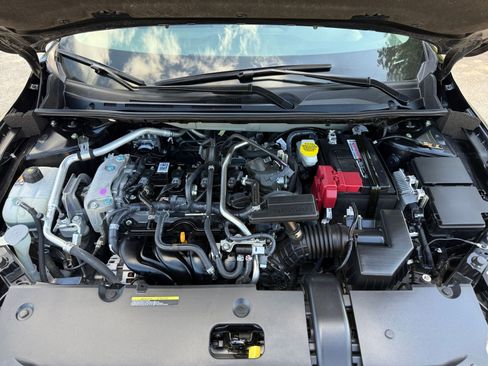 Used 2025 Nissan Sentra SV FWD image 32