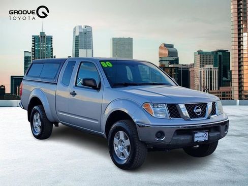 Used 2008 Nissan Frontier SE w/ SE Value Truck Pkg image 9