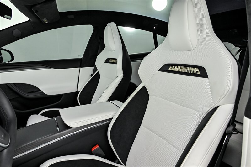 Used 2026 Tesla Model S Signature AWD/4WD image 16