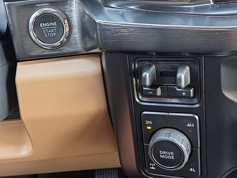New 2026 Ford F250 Lariat w/ Lariat Premium Package AWD/4WD image 29