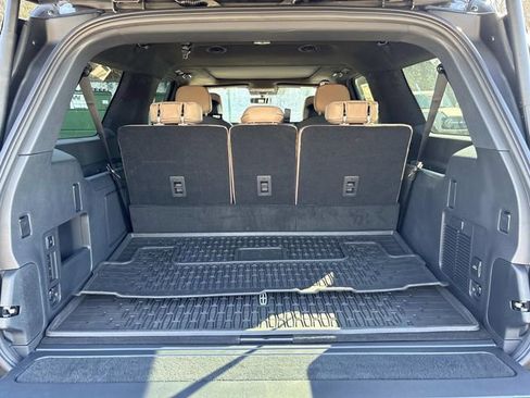 New 2026 Lincoln Navigator L Black Label image 12