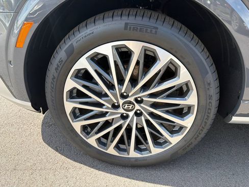 New 2026 Hyundai Palisade Calligraphy FWD image 12
