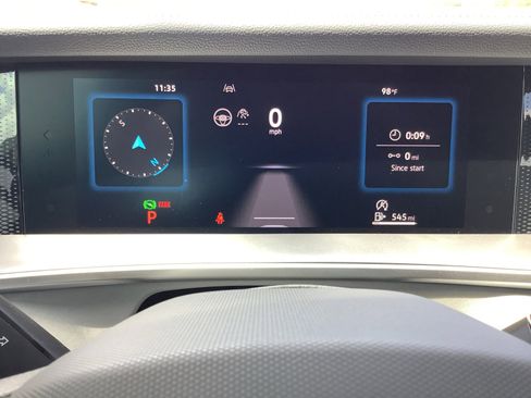 New 2026 Volkswagen Tiguan SE image 21