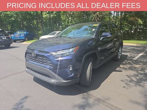 Used 2023 Toyota RAV4 XLE Premium AWD/4WD image 3